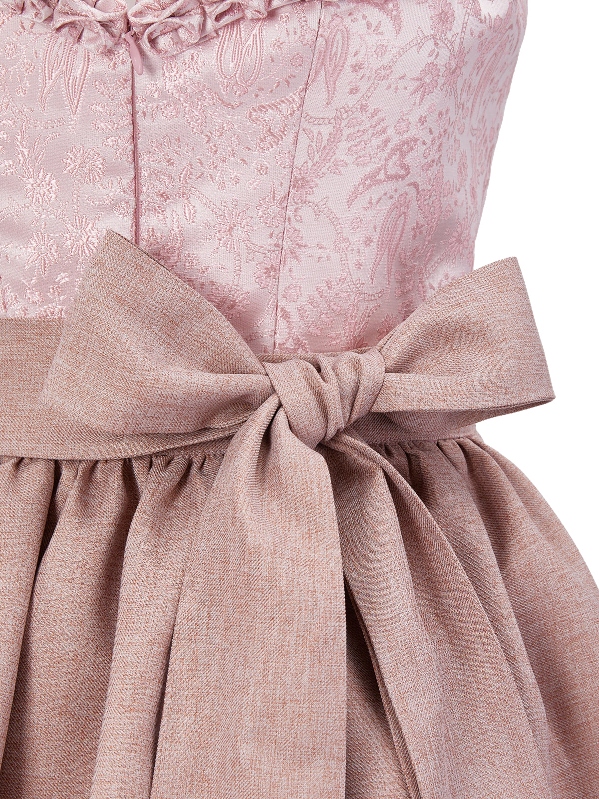 Floralem Muster Dirndl in Rosa mit Herz-Ausschnitt