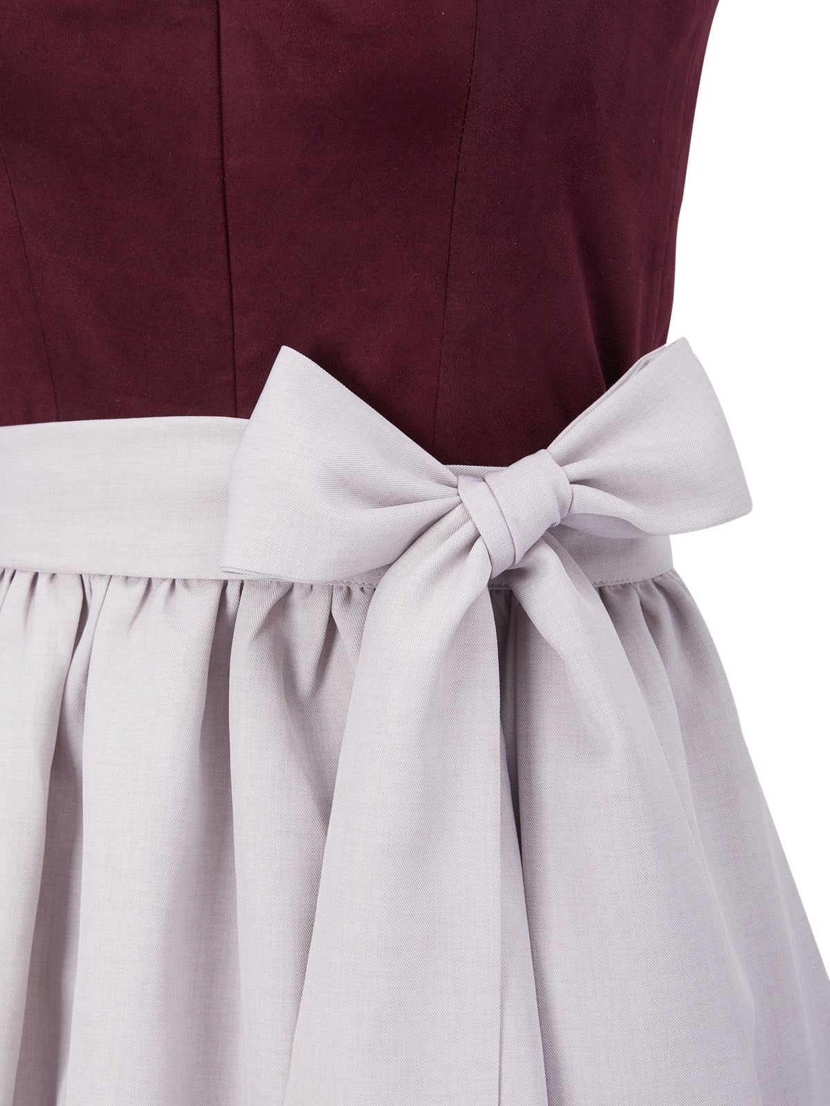 Floralem Muster Dirndl in Lila mit Gerader Ausschnitt
