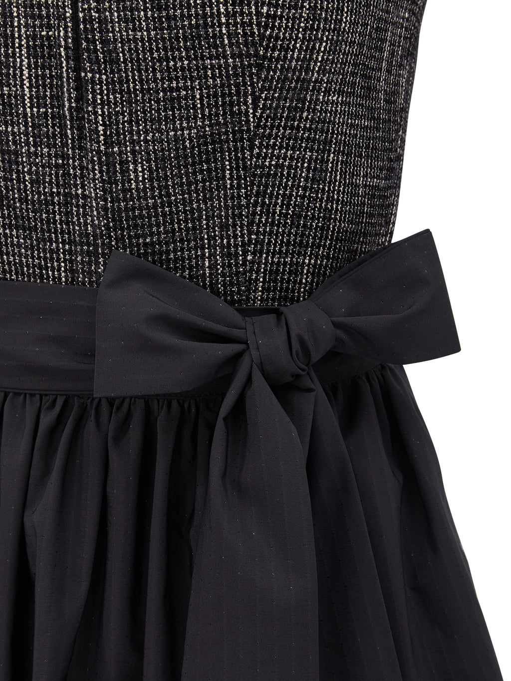 Einfarbig Dirndl in Schwarz mit Gerader Ausschnitt
